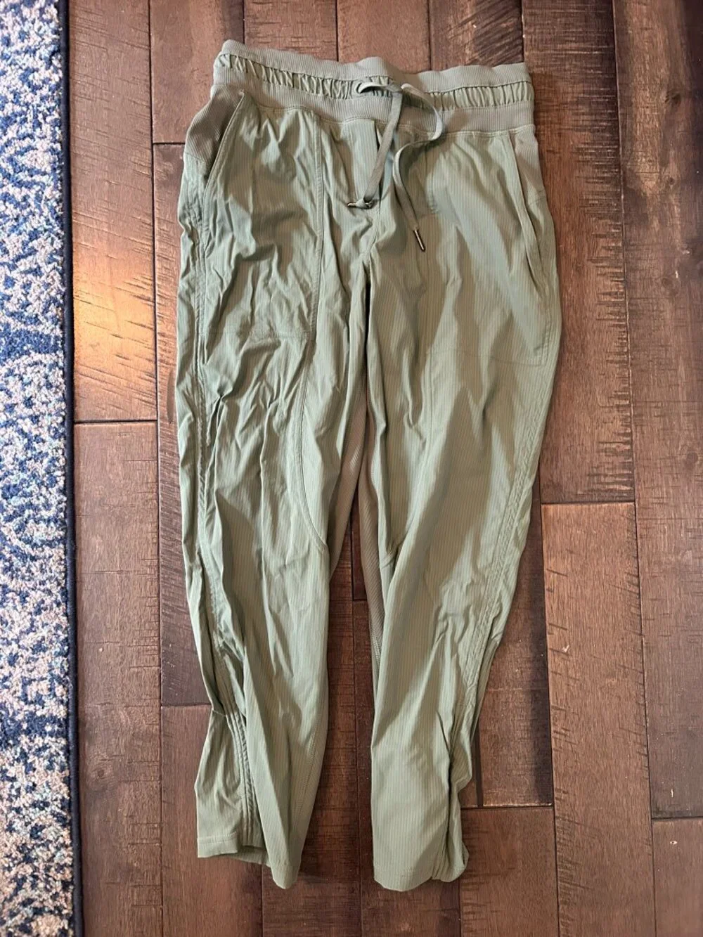 Lululemon Dance Studio Mid Rise Crop Pants